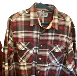 Chaps Men’s medium shirt long sleeve plaid